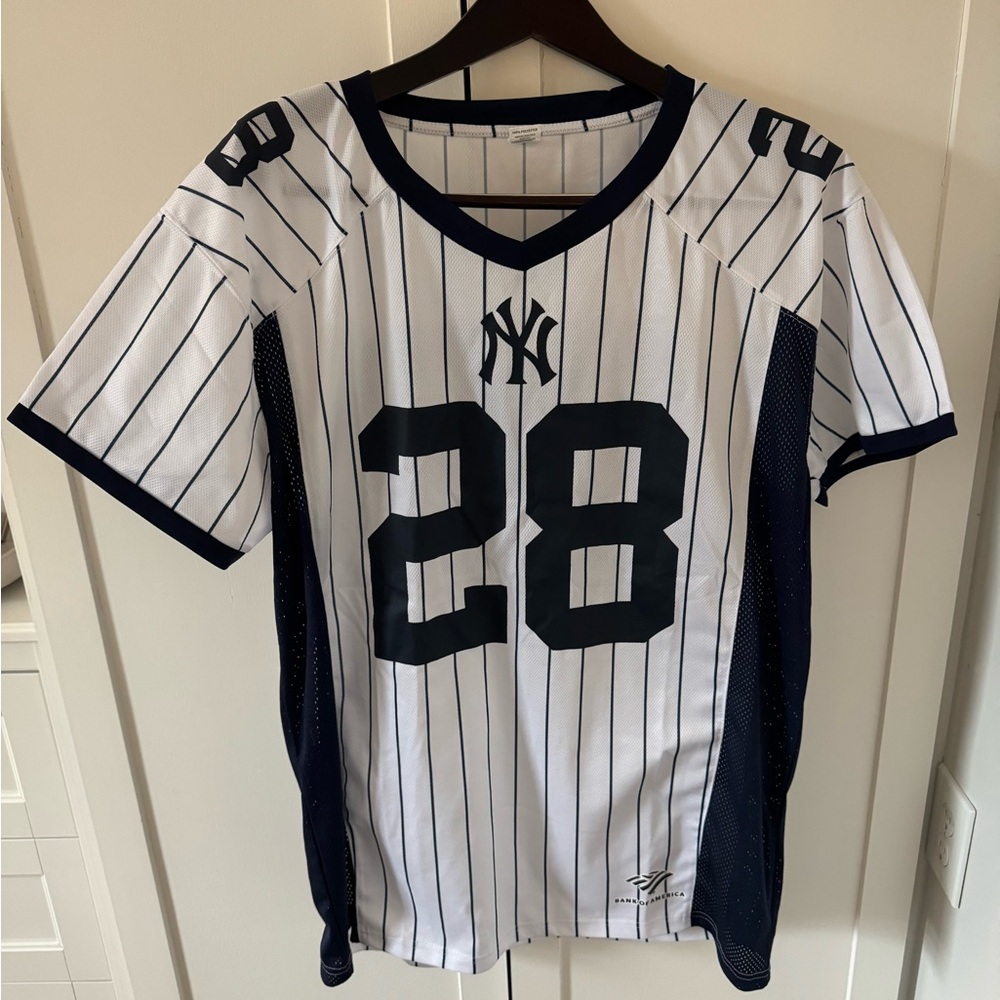 New York Yankees Austin Wells #28 Football Jersey XL New
